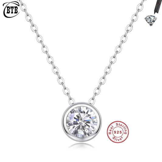 Cbtb S925 Sterling Silver 1 Carat Moissanite Round Pendant Cross Chain Necklace Women Engagement Fashion Jewelry Wholesale